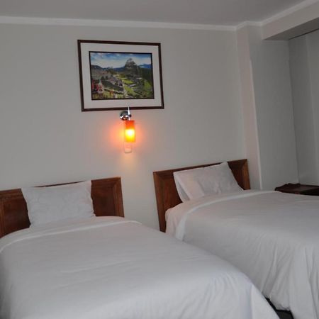 Cesar'S Hotel Peru Puno Esterno foto
